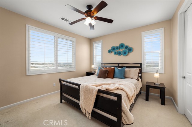 Image 18 of 32 For 17490 Fairbreeze Court