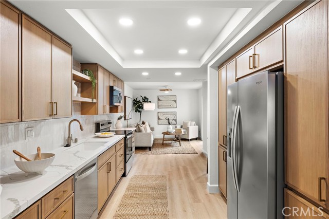 Detail Gallery Image 5 of 40 For 16103 Saint Croix, Huntington Beach,  CA 92649 - 3 Beds | 2/1 Baths