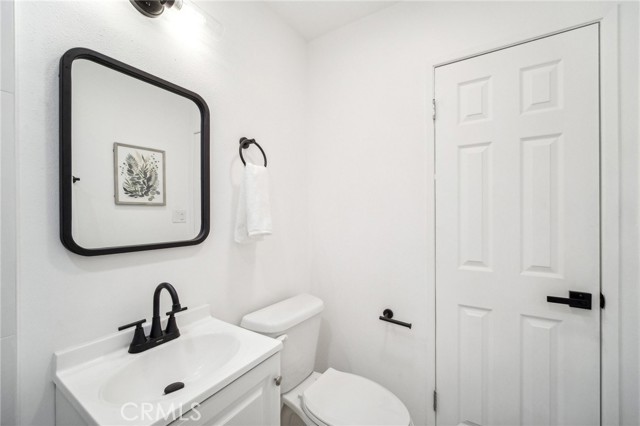 Detail Gallery Image 21 of 45 For 11212 Montgomery Ave, Granada Hills,  CA 91344 - 4 Beds | 2 Baths