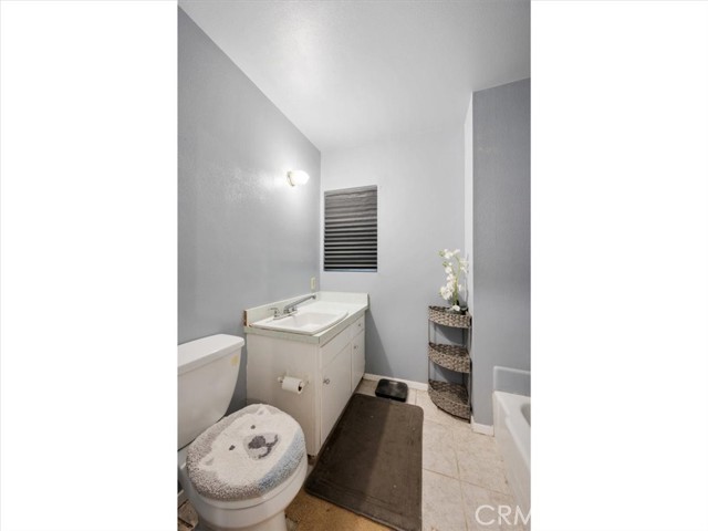Detail Gallery Image 11 of 20 For 9839 Camulos Ave, Montclair,  CA 91763 - 3 Beds | 2 Baths