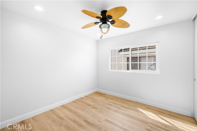 20 Grant, Irvine CA: https://media.crmls.org/medias/af92adcf-6dac-498b-8fcb-fd9ec62e83b8.jpg