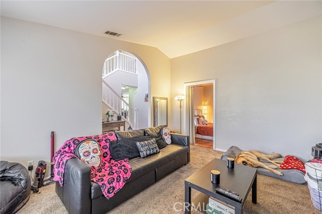 13290 Riverview Drive, Victorville CA: https://media.crmls.org/medias/af930c95-f69f-432d-8b13-496f02f645fd.jpg