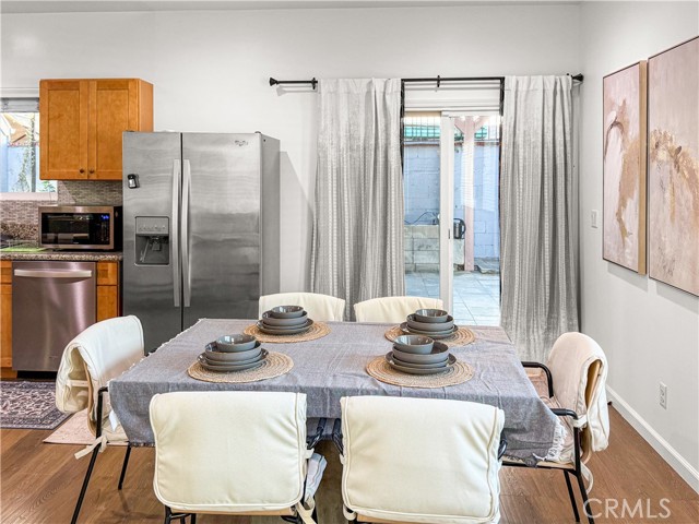 Detail Gallery Image 8 of 45 For 1519 W 37th Pl, Los Angeles,  CA 90018 - 3 Beds | 2/1 Baths