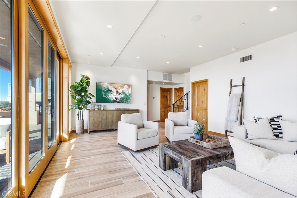 MLS #NP25263709 image #25