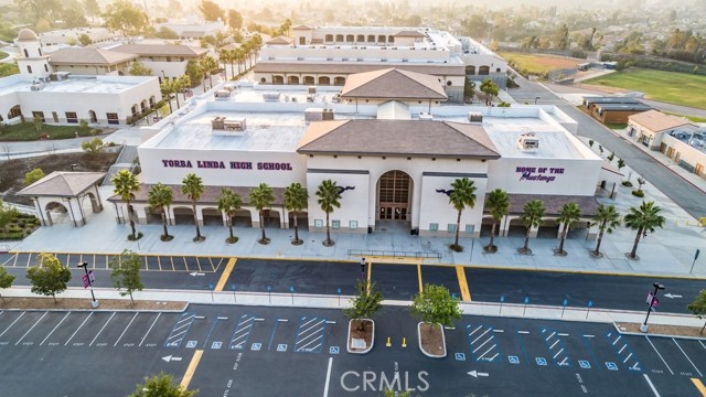 3811 Belgian Lane, Yorba Linda CA: https://media.crmls.org/medias/af972129-a509-4a71-b7f7-25df580aa6c8.jpg