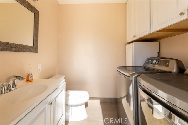 5805 Bucknell Avenue, Valley Village CA: https://media.crmls.org/medias/af977296-858e-48e6-a0d2-eae55627d997.jpg
