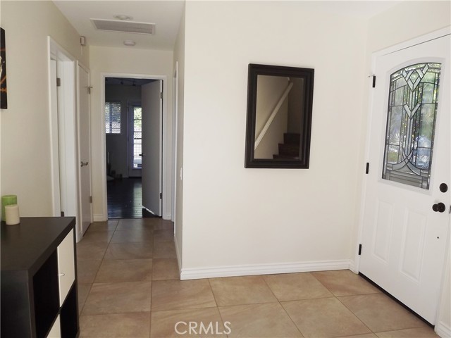 Detail Gallery Image 2 of 42 For 8665 Valley Circle Bld, West Hills,  CA 91304 - 3 Beds | 2/1 Baths