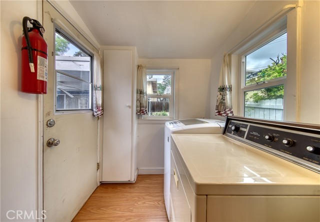 3611 Fourth Avenue, Glendale CA: https://media.crmls.org/medias/af986b4f-53ae-4e91-93ae-8bea64fe7e4f.jpg