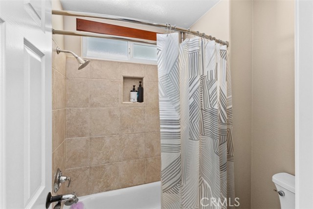 Detail Gallery Image 21 of 38 For 5555 Mulberry Way, Yorba Linda,  CA 92887 - 4 Beds | 3 Baths