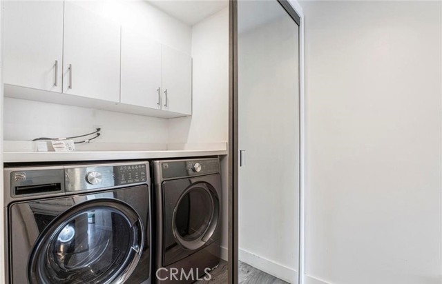 7625 Reseda Boulevard, Reseda CA: https://media.crmls.org/medias/af994a0a-236b-4eec-b30e-d84b26b72a03.jpg
