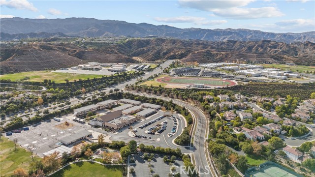 Detail Gallery Image 51 of 55 For 27258 Valderrama Dr, Valencia,  CA 91381 - 4 Beds | 3 Baths