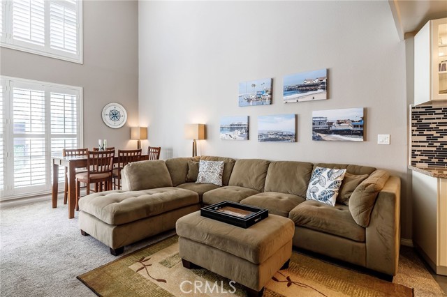 Detail Gallery Image 5 of 30 For 565 Esplanade #411,  Redondo Beach,  CA 90277 - 2 Beds | 2 Baths
