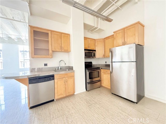 Detail Gallery Image 3 of 11 For 312 W 5th St #714,  Los Angeles,  CA 90013 - 1 Beds | 1 Baths