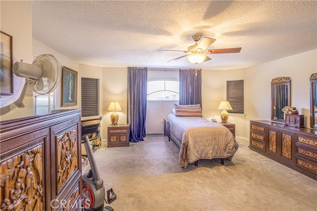Detail Gallery Image 44 of 75 For 11123 Hickory Ave, Hesperia,  CA 92345 - 4 Beds | 2/1 Baths