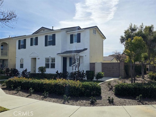 Detail Gallery Image 2 of 42 For 6227 Satterfield, Chino,  CA 91710 - 4 Beds | 3/1 Baths