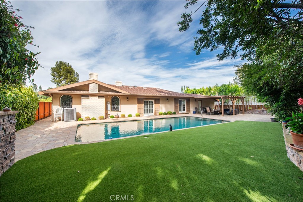 16534 Bosque Drive