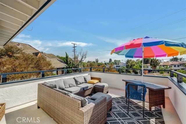 Detail Gallery Image 3 of 16 For 155 Trafalgar Ln, San Clemente,  CA 92672 - 3 Beds | 2/1 Baths