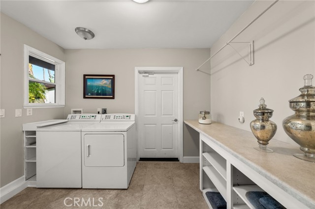 2465 Via Oeste Drive, Fallbrook CA: https://media.crmls.org/medias/af9ddac9-6544-46a5-b2b0-4439d382b2e3.jpg