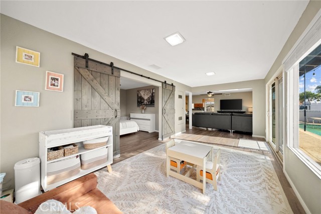 1258 Holly Lane, Calimesa CA: https://media.crmls.org/medias/af9e1977-ecdc-4a83-9cae-5167e5116d8b.jpg