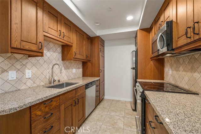 Detail Gallery Image 5 of 18 For 33852 Del Obispo St #137,  Dana Point,  CA 92629 - 2 Beds | 2 Baths