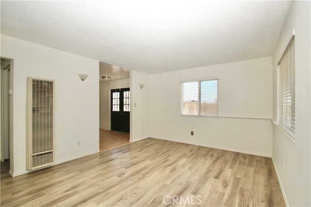 Detail Gallery Image 7 of 24 For 57620 Buena Vista Dr, Yucca Valley,  CA 92284 - 2 Beds | 1 Baths