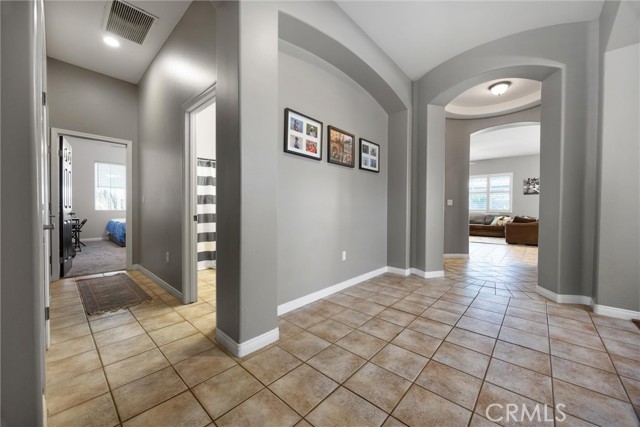 Detail Gallery Image 33 of 53 For 9313 via Parma, Bakersfield,  CA 93312 - 4 Beds | 3 Baths