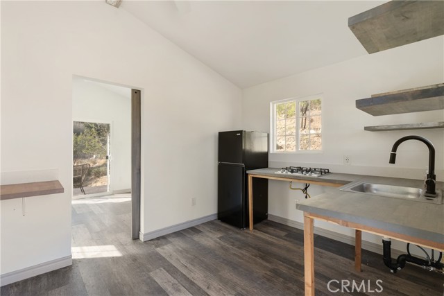 Detail Gallery Image 32 of 44 For 13905 Summit Valley, Hesperia,  CA 92345 - 3 Beds | 2 Baths