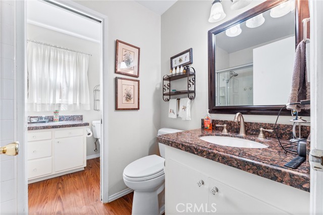 19302 Maynard Way, North Tustin CA: https://media.crmls.org/medias/afa1d61e-99db-4976-b93d-aa3050d80a42.jpg