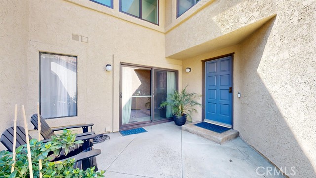 1421 Rust Court, Claremont CA: https://media.crmls.org/medias/afa282e9-f5e5-4b62-927b-35bc602a1f80.jpg