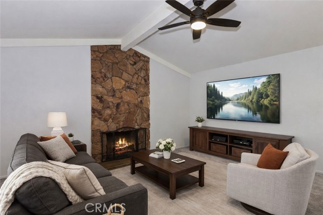 Detail Gallery Image 5 of 43 For 1584 Buckeye St, Highland,  CA 92346 - 4 Beds | 2 Baths