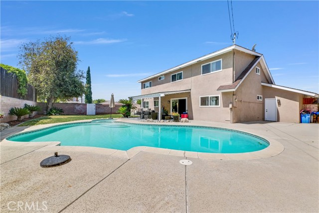5991 Rogers Lane, San Bernardino CA: https://media.crmls.org/medias/afa3ca3d-b43d-4121-a924-e4bb09eccc4f.jpg
