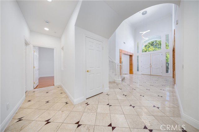 Detail Gallery Image 11 of 44 For 68 E Longden Ave, Arcadia,  CA 91006 - 5 Beds | 4/1 Baths