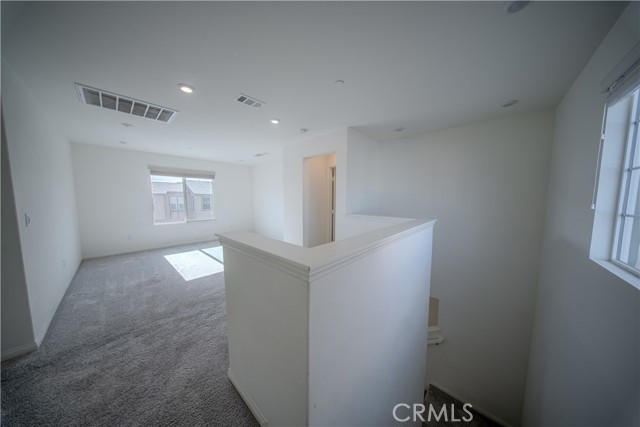 Detail Gallery Image 11 of 20 For 558 Pablo Rd, Lake Elsinore,  CA 92530 - 4 Beds | 3 Baths