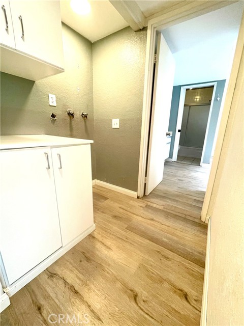 20155 Keswick Street, Winnetka CA: https://media.crmls.org/medias/afa520dd-ce9e-4a50-b4e3-24876a226dc7.jpg