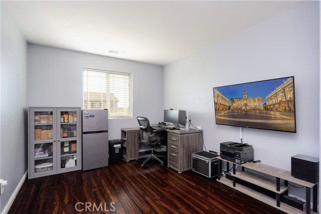 Detail Gallery Image 17 of 33 For 43106 Sondi Dr, Lancaster,  CA 93536 - 4 Beds | 2/1 Baths