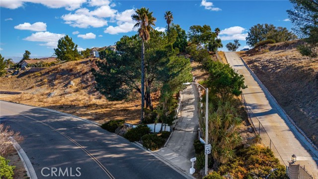 Detail Gallery Image 50 of 56 For 5850 Baldwin Ave, Jurupa Valley,  CA 92509 - 3 Beds | 2/1 Baths