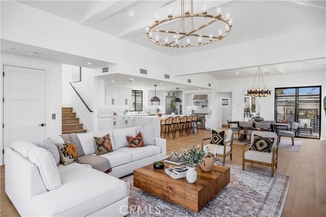 924 17th St, Hermosa Beach CA: https://media.crmls.org/medias/afa5aebd-d7eb-458c-85a1-4ec41a9c9ce5.jpg