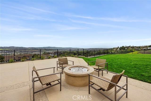 Detail Gallery Image 33 of 41 For 22483 Mission Hills Ln, Yorba Linda,  CA 92887 - 5 Beds | 5/1 Baths