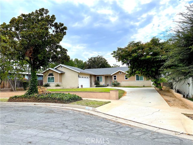 1410 Normandy Terrace, Corona, CA 92882