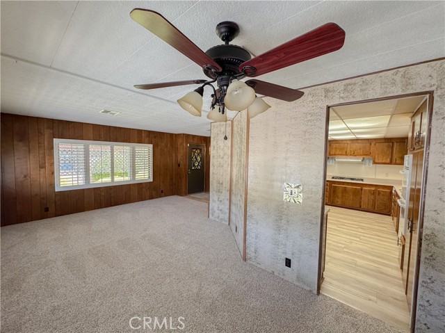 Detail Gallery Image 16 of 39 For 8536 Kern Canyon #218,  Bakersfield,  CA 93306 - 3 Beds | 2 Baths