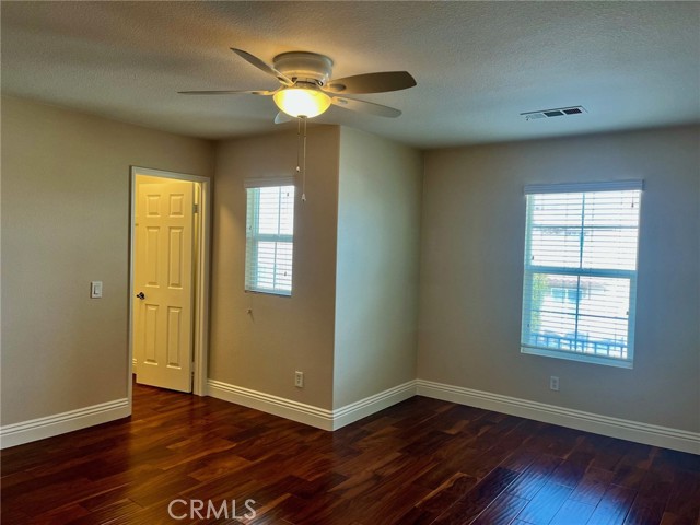 28349 Bruning Street, Murrieta CA: https://media.crmls.org/medias/afa6e64a-20d1-46bb-a303-51199d3a08f0.jpg