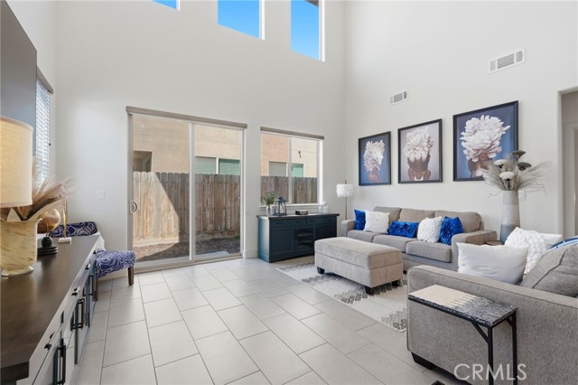 Detail Gallery Image 22 of 67 For 3432 W Good, Visalia,  CA 93277 - 3 Beds | 2/1 Baths