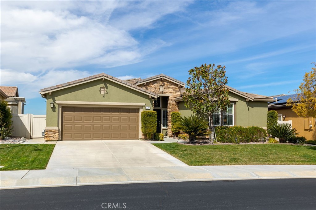 379 Mesa Verde, Beaumont, CA 92223