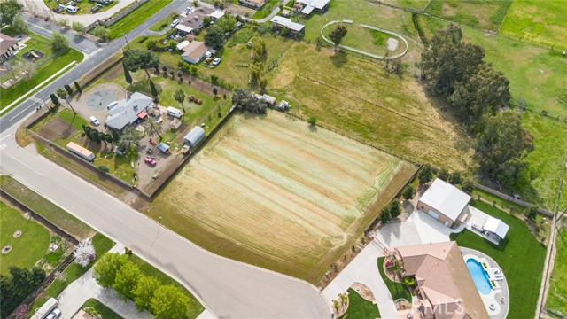 Detail Gallery Image 3 of 12 For 965 N Bryant Ct, Merced,  CA 95341 - – Beds | – Baths