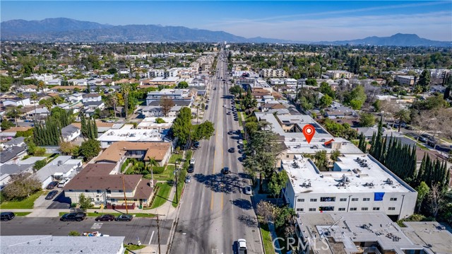 Detail Gallery Image 14 of 30 For 13430 Victory Bld, Van Nuys,  CA 91401 - – Beds | – Baths