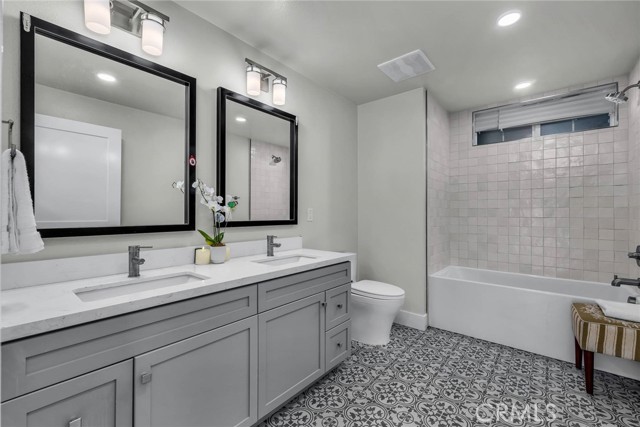 927 Deep Valley, Rolling Hills Estates, California 90274, 2 Bedrooms Bedrooms, 0 ,2 BathroomsBathrooms,Residential,For Sale,Deep Valley,0,PV26155014