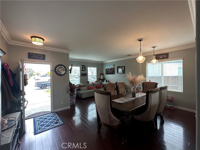 1928 Hawthorne Street, San Jacinto CA: https://media.crmls.org/medias/afa96512-cdd2-407e-b554-135e87c6e0b1.jpg
