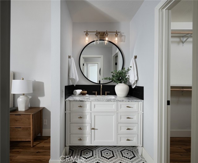 Detail Gallery Image 11 of 21 For 390 Deerfield, Irvine,  CA 92606 - 2 Beds | 1/1 Baths