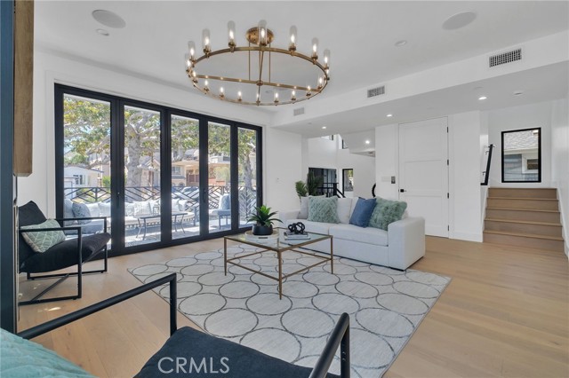 520 Lucia, Redondo Beach, California 90277, 4 Bedrooms Bedrooms, 0 ,4 BathroomsBathrooms,Residential,For Sale,Lucia,0,SB26171975