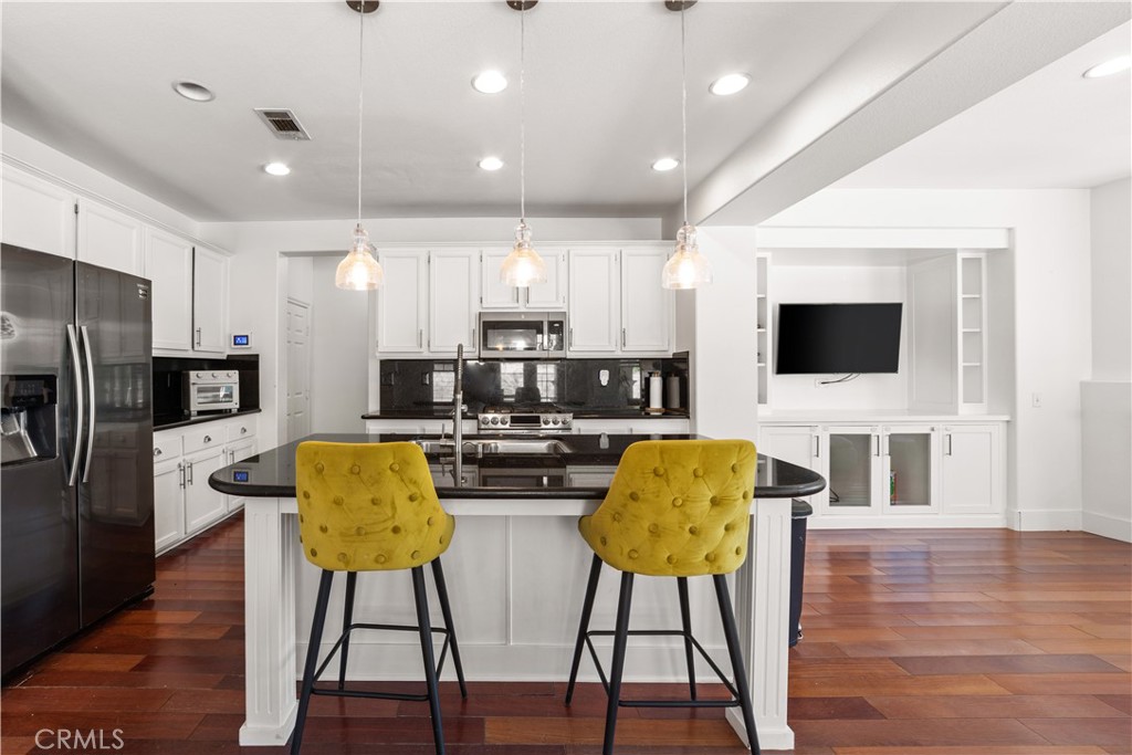 MLS #OC25181828 img 7